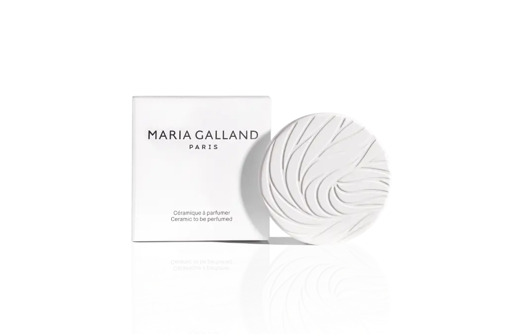 862-MASCARA ULTIME EXTENSION NOIR-01-T