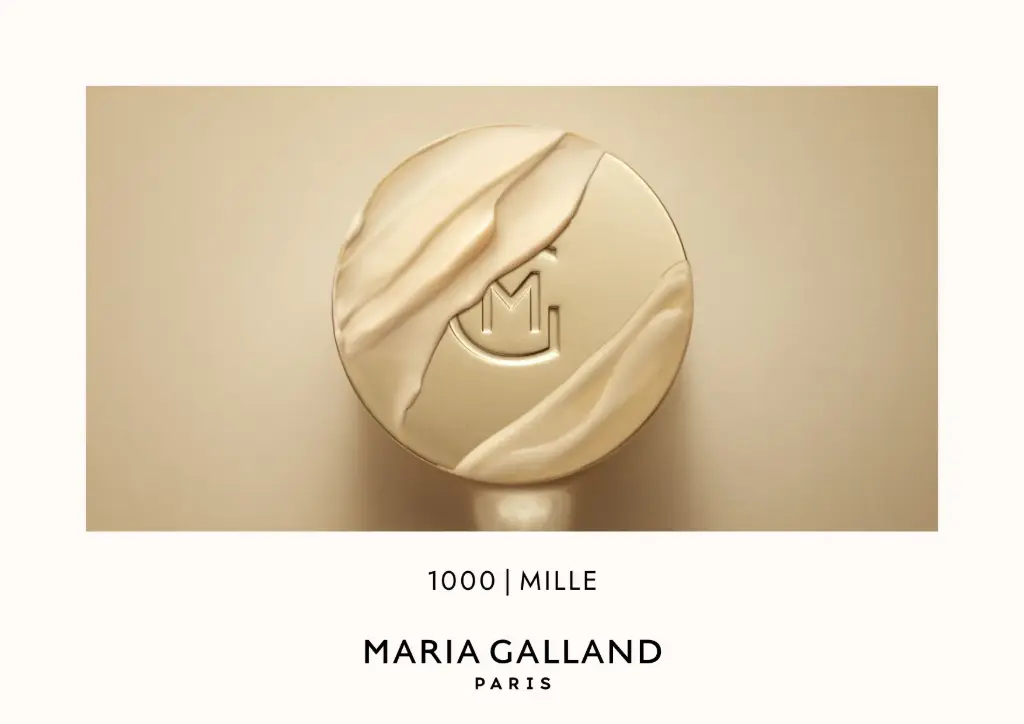 862-MASCARA ULTIME EXTENSION NOIR-01-T